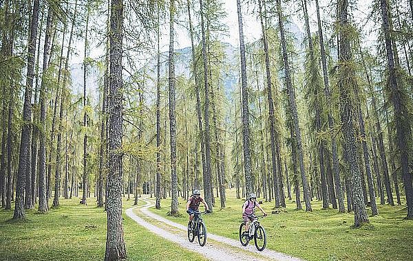 Biking & e-biking